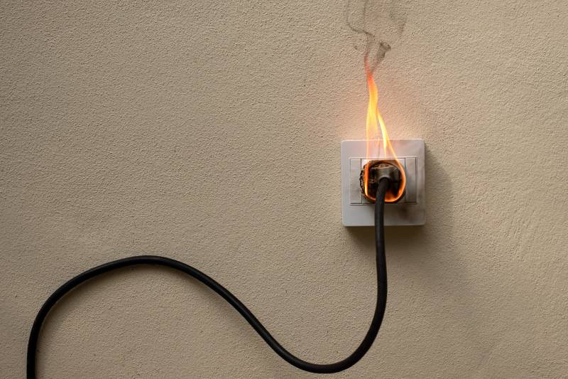 Electricien pas cher pour vérifier une installation électrique dans une maison de Saint Médard en Jalles à côté de Bordeaux